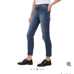 Mott & Bow Mom Jeans